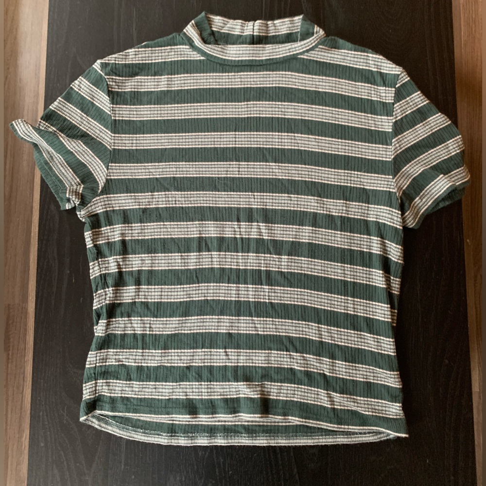 Cropped Tee